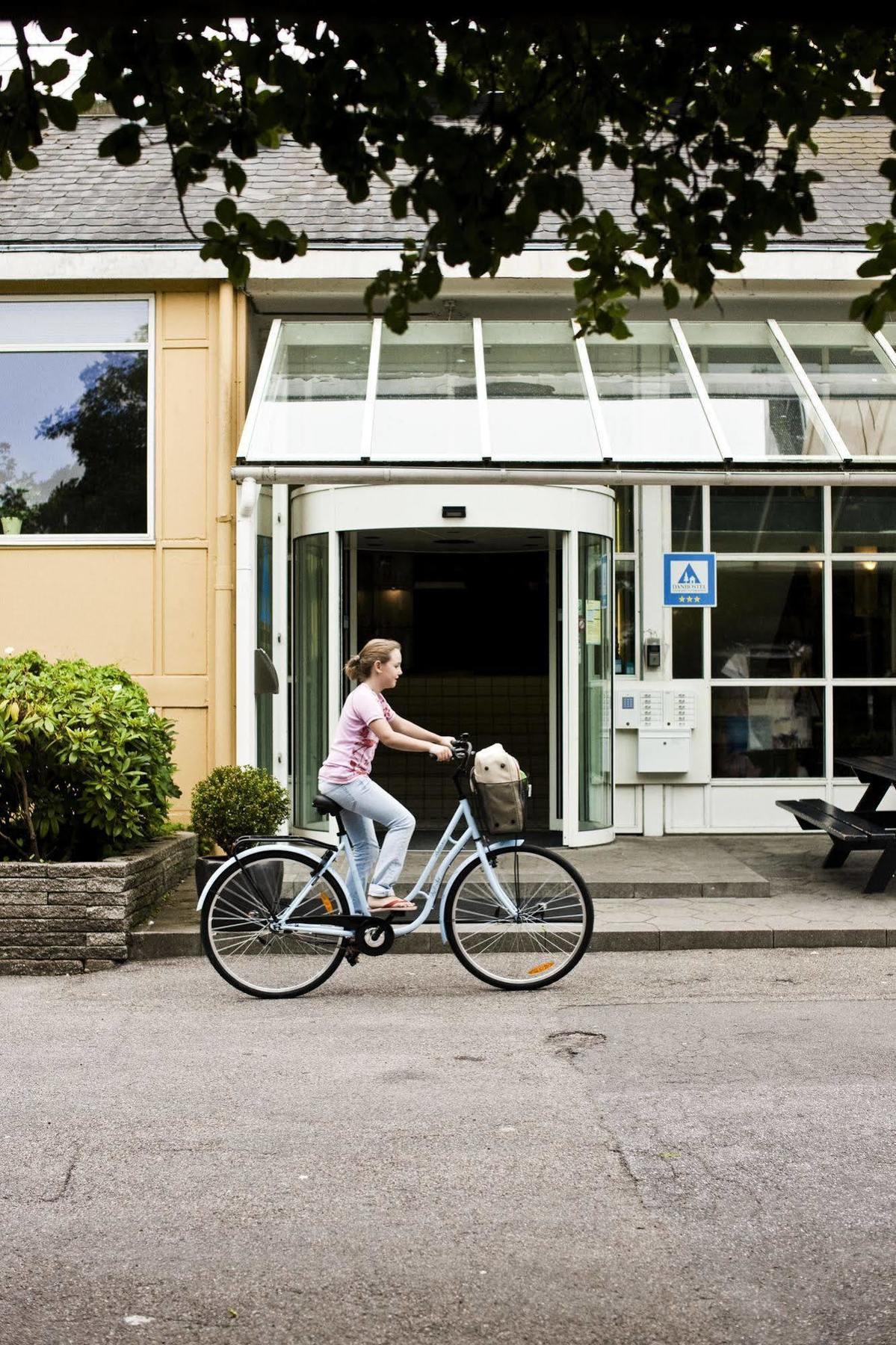 Danhostel Copenhagen Bellahoj Eksteriør bilde